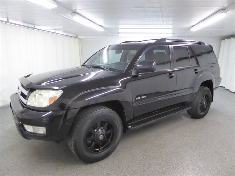 2005 Toyota 4Runner SR5 photo 3