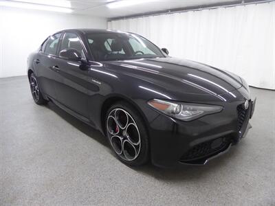 2022 Alfa Romeo Giulia Veloce Sedan