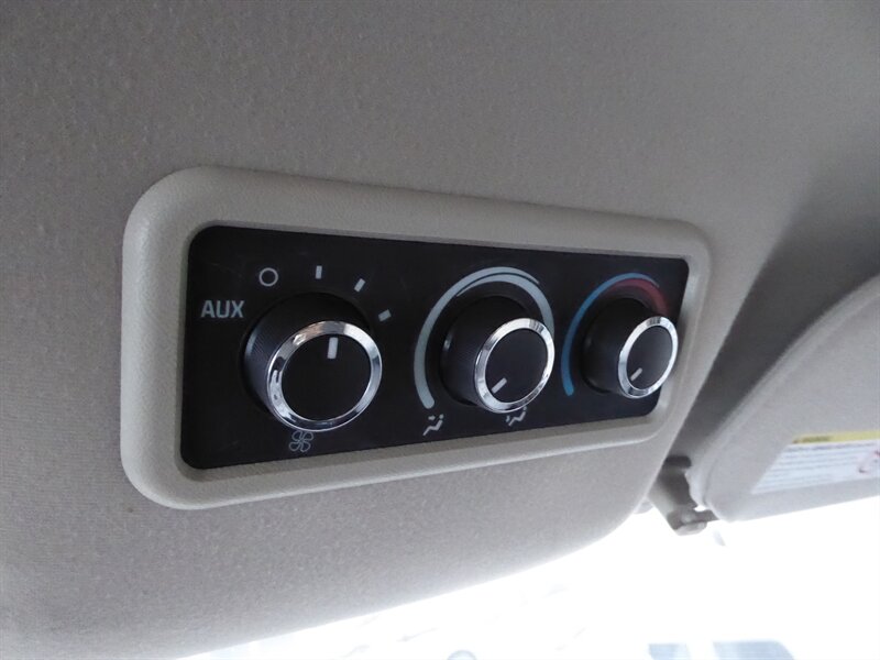 2012 CHEVROLET EXPRESS - Image 16