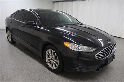 2020 Ford Fusion SE Sedan