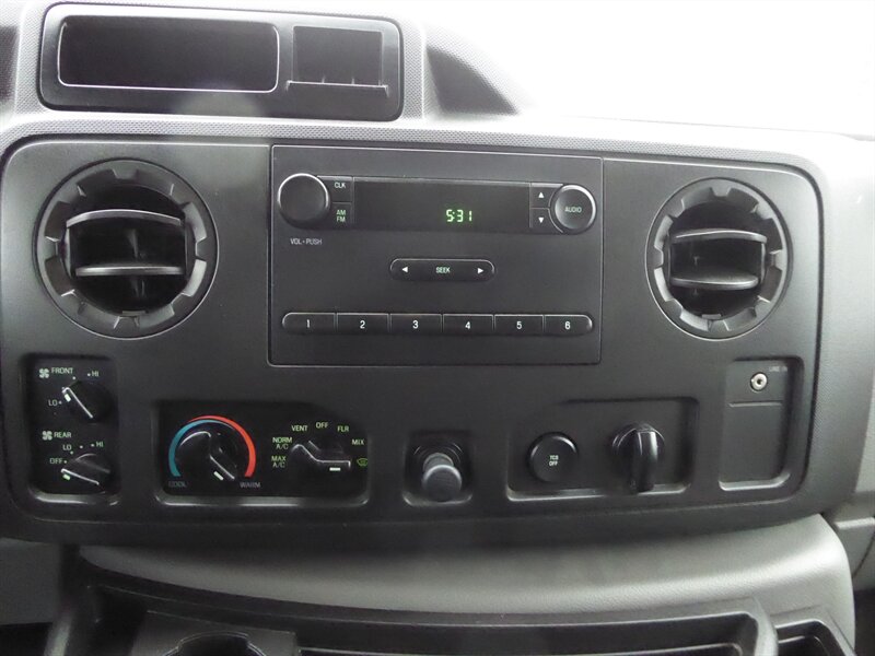 2012 FORD E-350 - Image 14