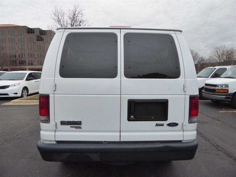 2012 FORD E-350 - Image 6