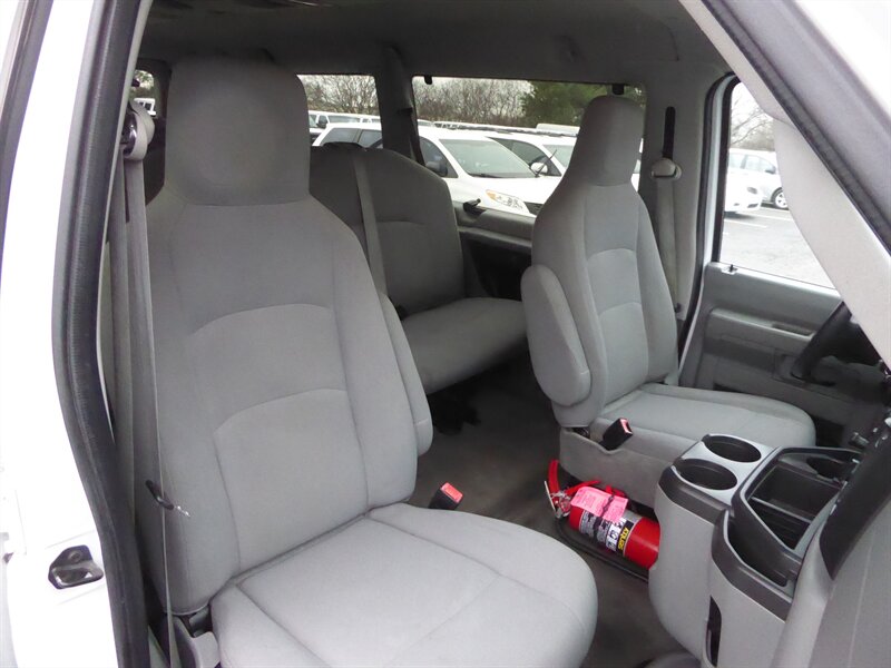 2012 FORD E-350 - Image 21