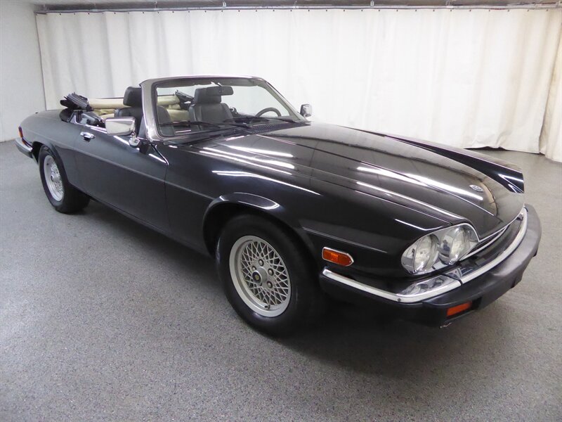 1989 Jaguar XJS - Photo 1 - Downers Grove, IL 60515