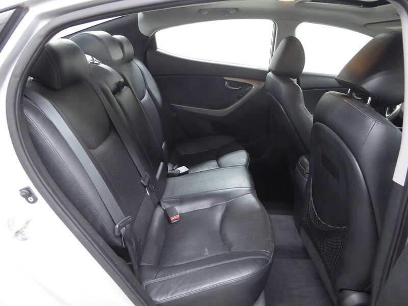 2013 HYUNDAI ELANTRA - Image 31