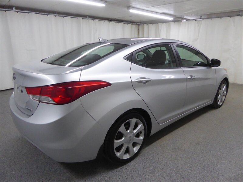 2013 HYUNDAI ELANTRA - Image 7