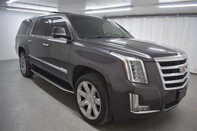 2017 Cadillac Escalade ESV Luxury SUV
