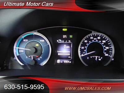 2016 Toyota Camry Hybrid XLE   - Photo 12 - Downers Grove, IL 60515