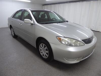 2005 Toyota Camry LE Sedan