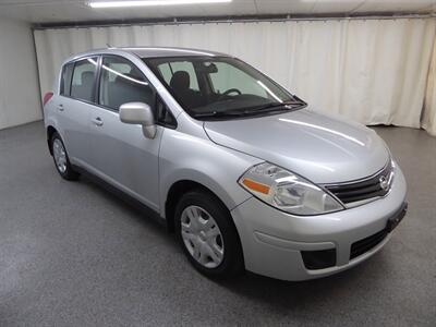 2011 Nissan Versa 1.8 SL Hatchback