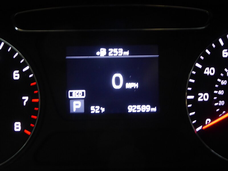 2019 KIA SORENTO - Image 13