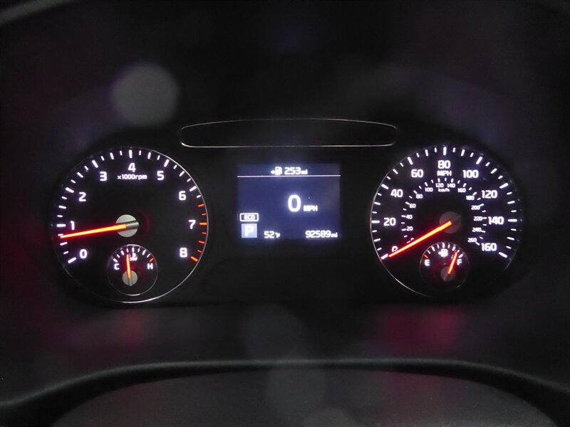 2019 KIA SORENTO - Image 12