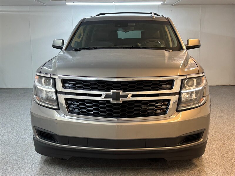 2018 Chevrolet Suburban LS photo 2