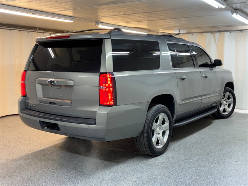 2018 Chevrolet Suburban LS photo 4