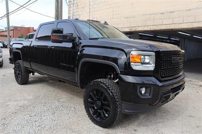 2016 GMC Sierra 2500HD Denali Truck