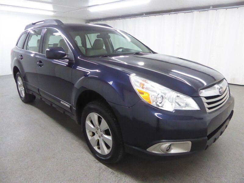 2012 Subaru Outback Base