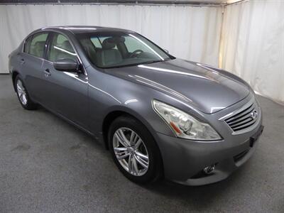 2013 INFINITI G37 Sedan x Sedan