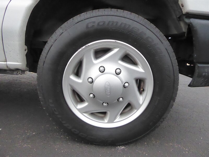 2012 FORD E-350 - Image 26