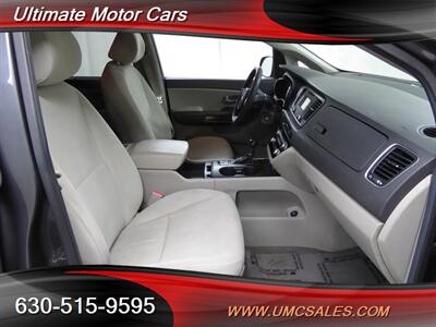 2016 Kia Sedona LX   - Photo 24 - Downers Grove, IL 60515