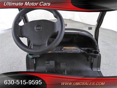 2018 Club Car 4-Passenger Flat-Bed   - Photo 10 - Downers Grove, IL 60515