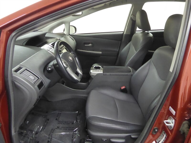2013 TOYOTA PRIUS V - Image 20