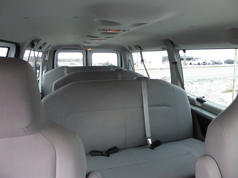 2013 FORD E-350 - Image 21