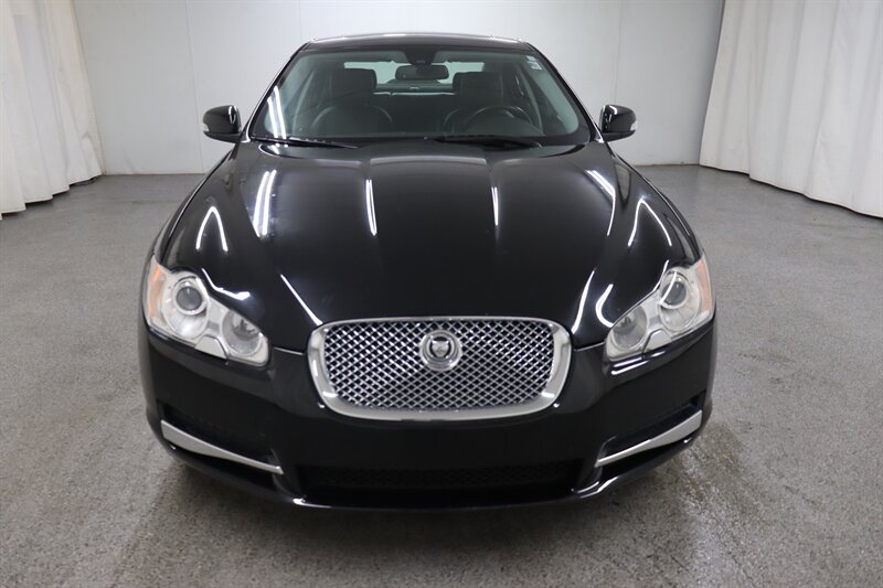 2009 Jaguar XF Premium Luxury  