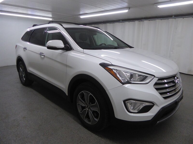 2013 Hyundai Santa Fe GLS AWD's photo