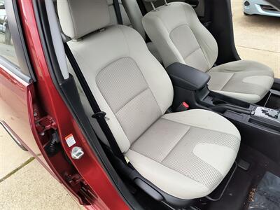 2009 Mazda Mazda3 Hatchback s Sport - Photo 9 - Pittsburgh, PA 15226