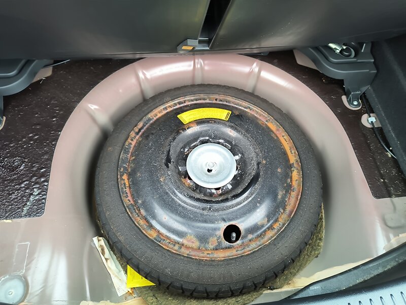 2009 Mazda Mazda3 Hatchback s Sport - Photo 14 - Pittsburgh, PA 15226