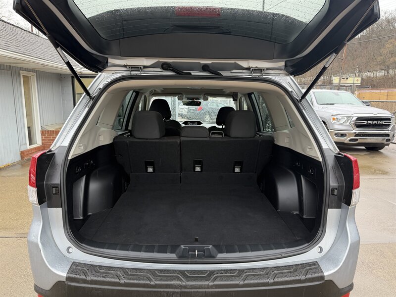 2020 Subaru Forester Premium - Photo 32 - Pittsburgh, PA 15226