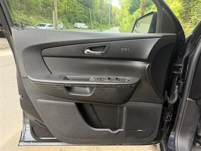 2012 GMC Acadia Denali   - Photo 15 - Pittsburgh, PA 15226