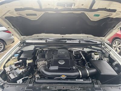 2011 Nissan Frontier SV V6   - Photo 12 - Pittsburgh, PA 15226