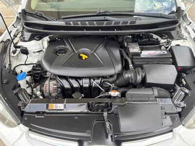 2016 Hyundai ELANTRA SE   - Photo 16 - Pittsburgh, PA 15226