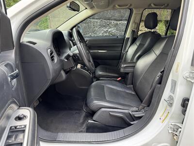 2017 Jeep Compass Latitude   - Photo 8 - Pittsburgh, PA 15226