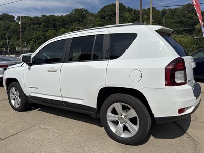 2017 Jeep Compass Latitude   - Photo 2 - Pittsburgh, PA 15226