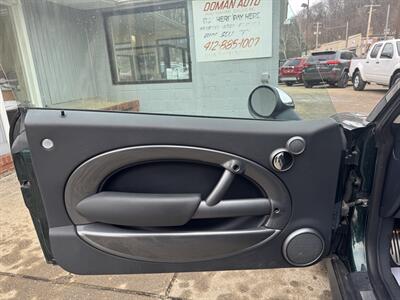 2005 MINI Cooper S S   - Photo 17 - Pittsburgh, PA 15226