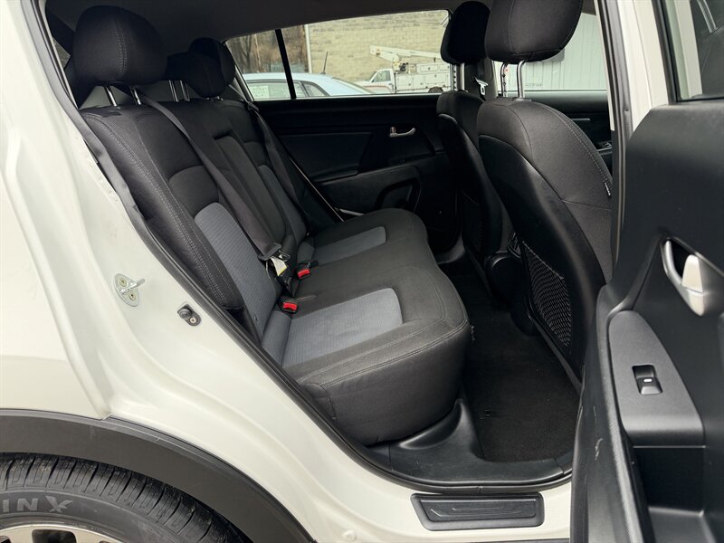 2016 Kia Sportage LX - Photo 25 - Pittsburgh, PA 15226