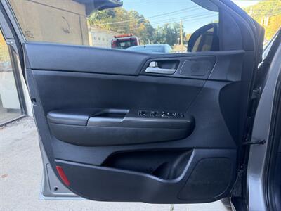 2019 Kia Sportage LX   - Photo 16 - Pittsburgh, PA 15226