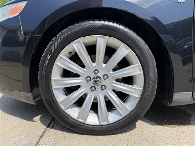 2011 Lincoln MKS EcoBoost - Photo 8 - Pittsburgh, PA 15226