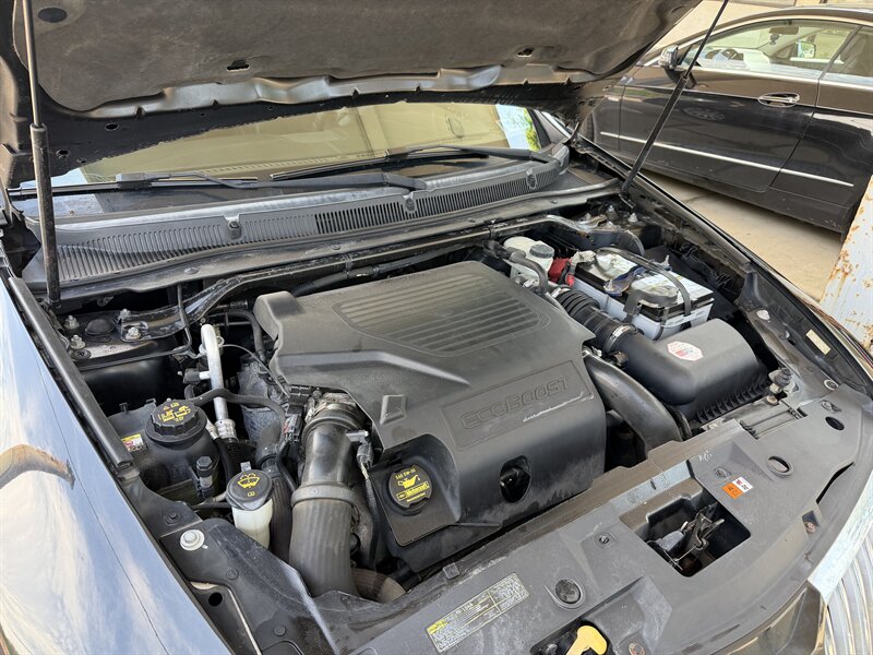 2011 Lincoln MKS EcoBoost - Photo 13 - Pittsburgh, PA 15226