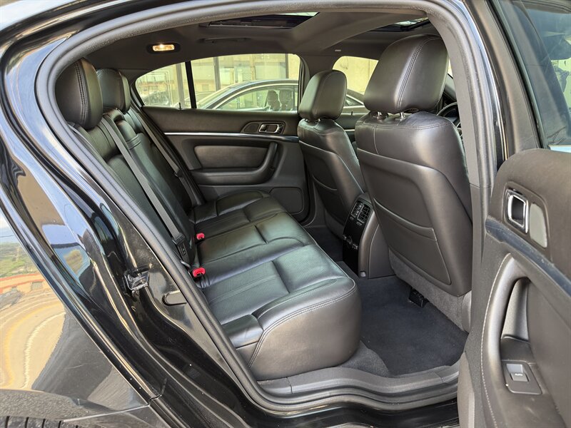 2011 Lincoln MKS EcoBoost - Photo 40 - Pittsburgh, PA 15226