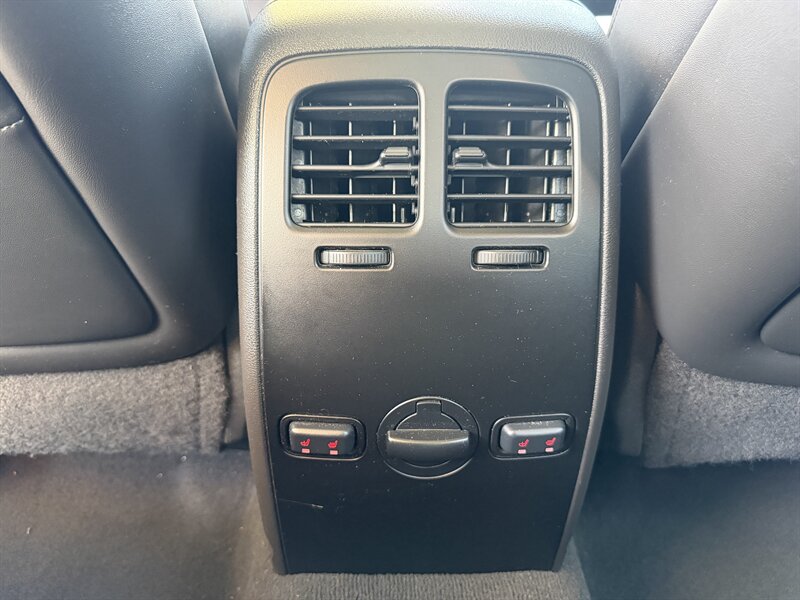 2011 Lincoln MKS EcoBoost - Photo 34 - Pittsburgh, PA 15226