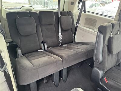 2014 Dodge Grand Caravan SXT   - Photo 27 - Pittsburgh, PA 15226
