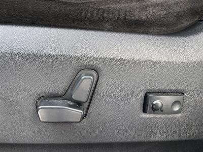 2014 Dodge Grand Caravan SXT   - Photo 18 - Pittsburgh, PA 15226