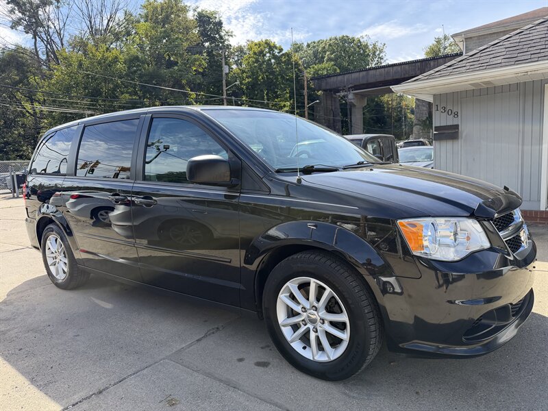 2016 Dodge Grand Caravan American Value Package - Photo 5 - Pittsburgh, PA 15226