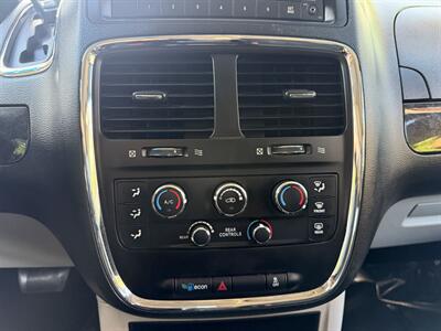2016 Dodge Grand Caravan American Value Package - Photo 30 - Pittsburgh, PA 15226