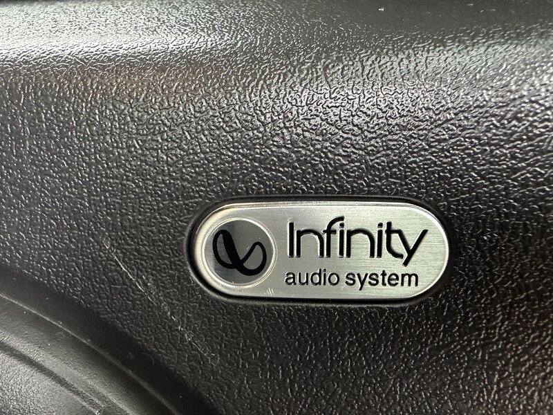 2011 Jeep Liberty Limited - Photo 26 - Pittsburgh, PA 15226