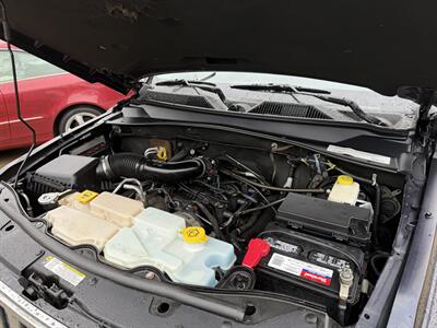 2011 Jeep Liberty Limited - Photo 11 - Pittsburgh, PA 15226