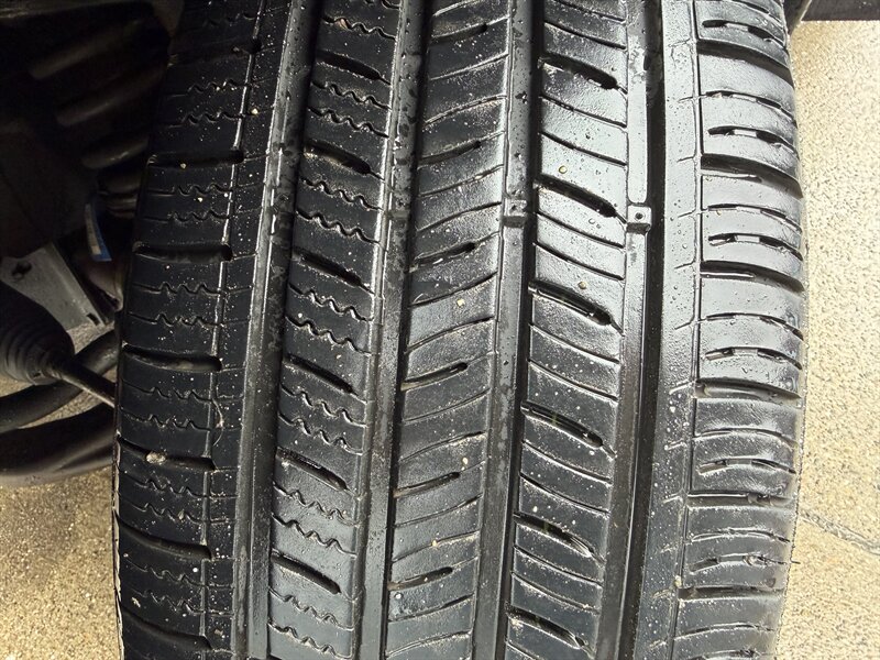 2011 Jeep Liberty Limited - Photo 8 - Pittsburgh, PA 15226